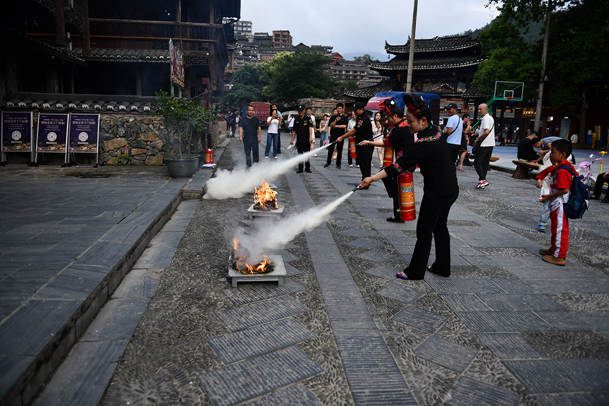 63f67121239b5c1d01dca7c542f5bd7f.png 图片2.png